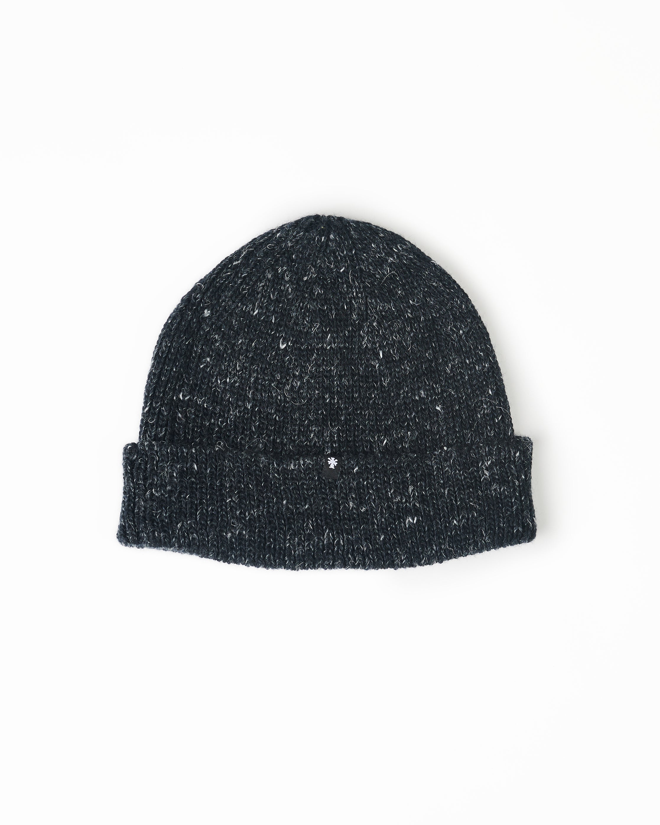 Field Beanie in Wool & Linen in Black Beauty