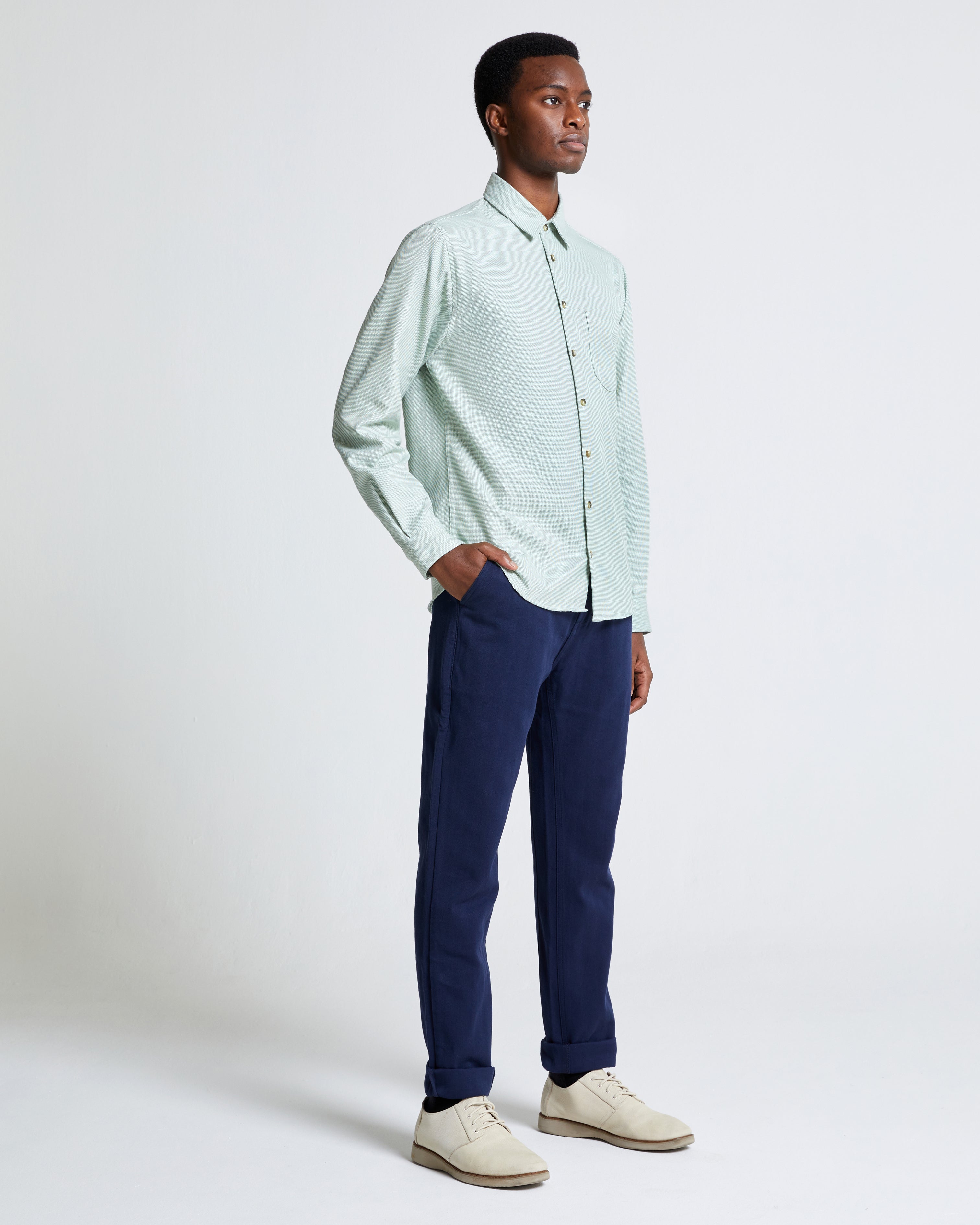 The Cotton Herringbone Straight Leg Trouser in Black Iris (Navy)