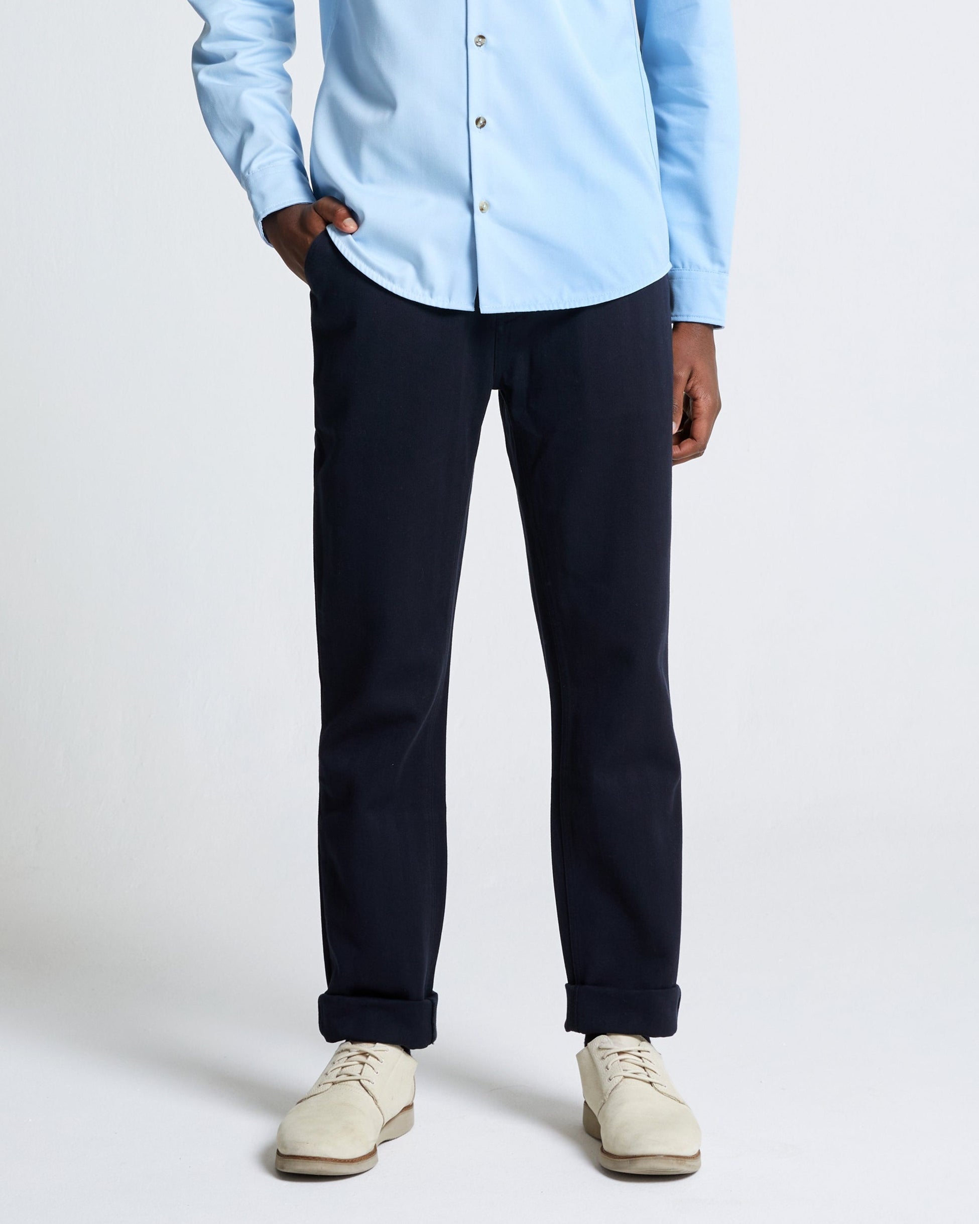 The Cotton Herringbone Straight Leg Trouser in Black Beauty